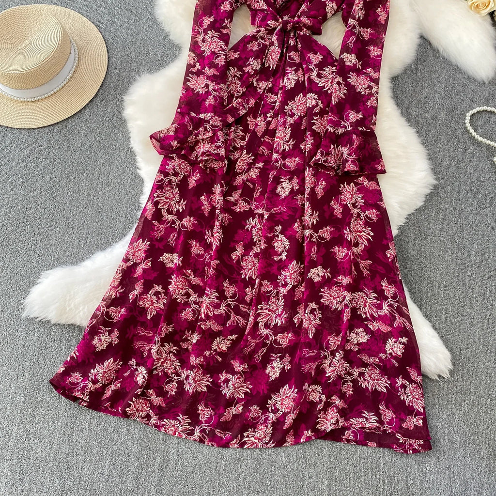 Women's Chiffon Elegant Ruffled V-neck Long-sleeved Dress