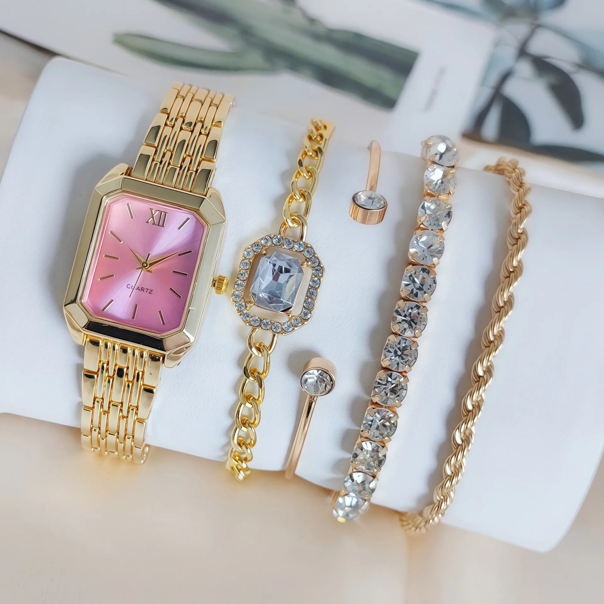4pcs Women's Classic Gold Plated Set Engagement Gift