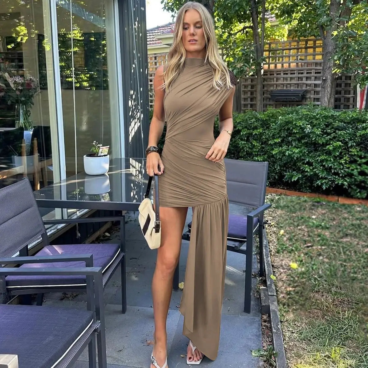 Boutique Wholesale Fashionable Temperament Elegant Round Neck Irregular Sleeveless Women's Dress