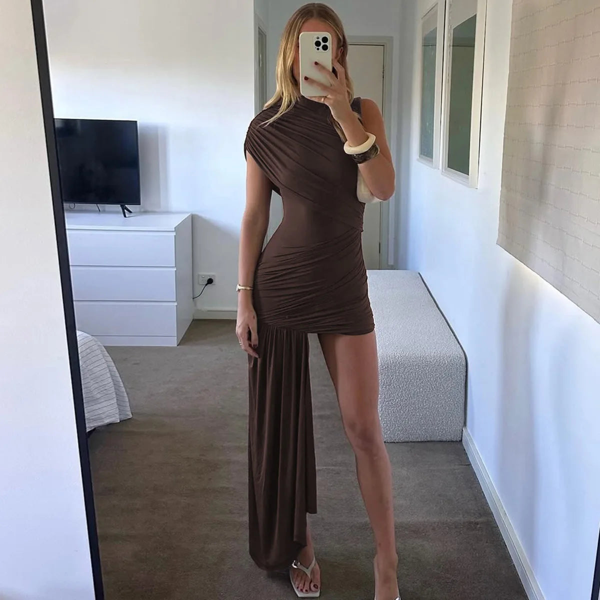 Boutique Wholesale Fashionable Temperament Elegant Round Neck Irregular Sleeveless Women's Dress