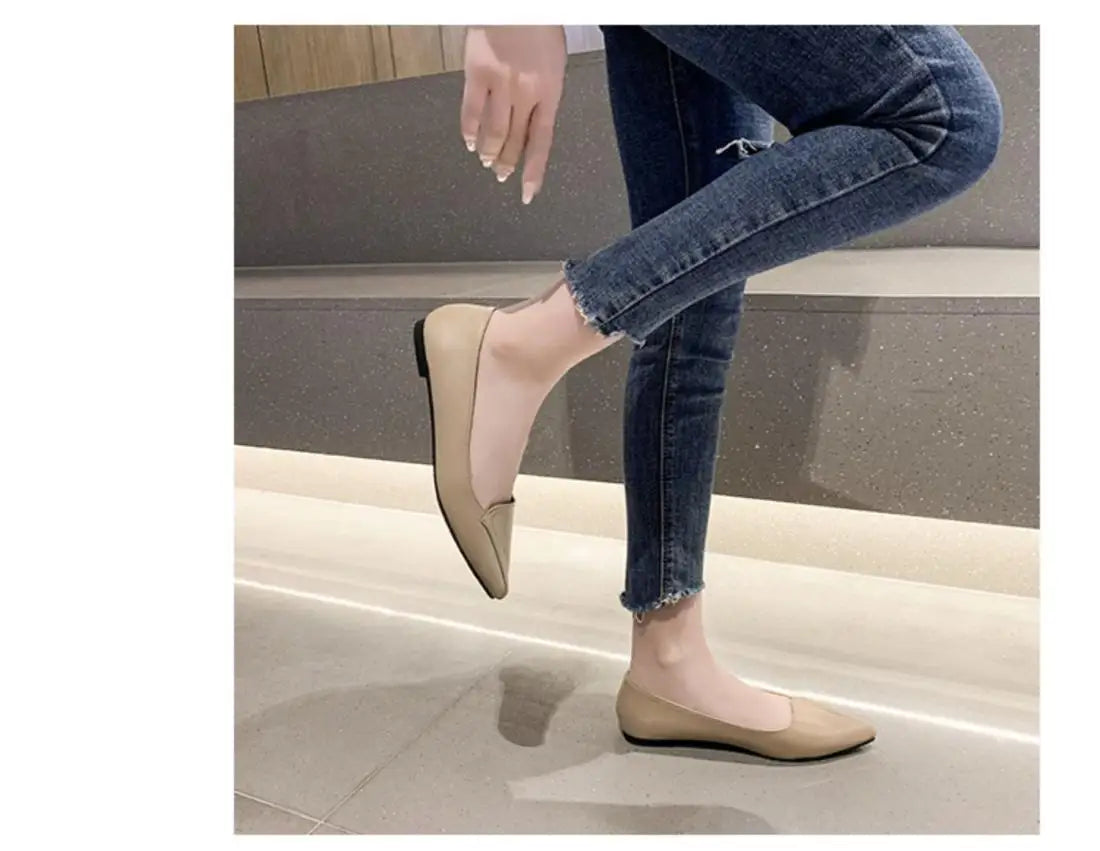Women Fashion Pointed Toe Slip on Shoes
