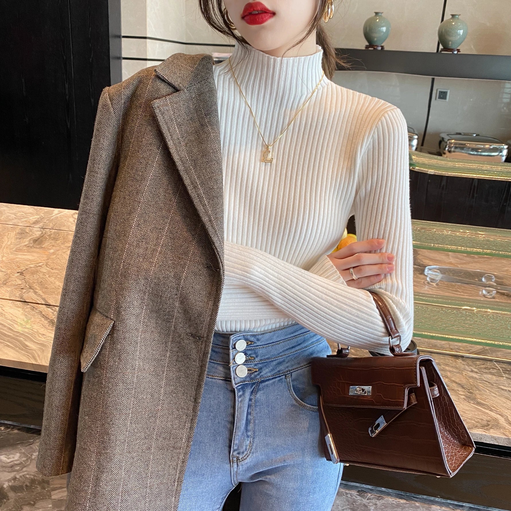Long Sleeve Mock Neck Knitted Women Sweater