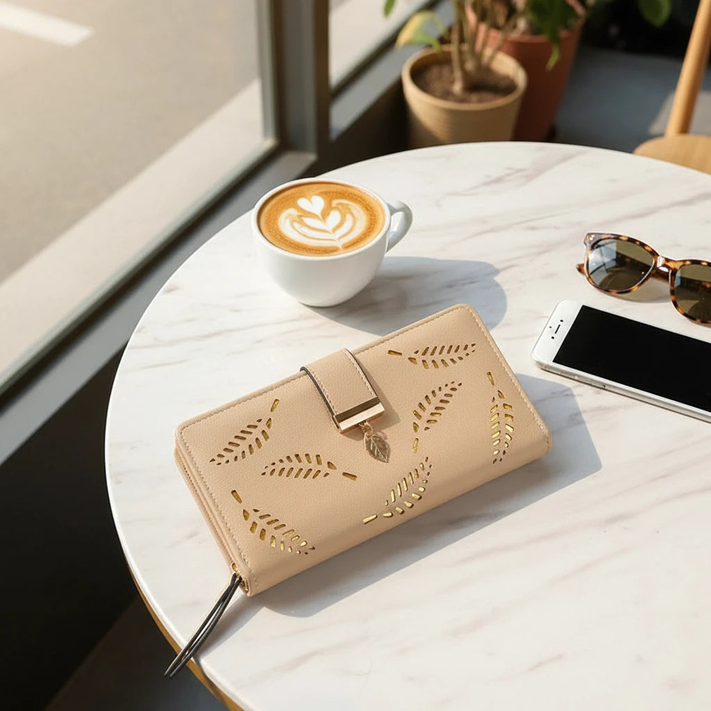 Elegant Women's Wallet With Hollowed-Out Leaf Design