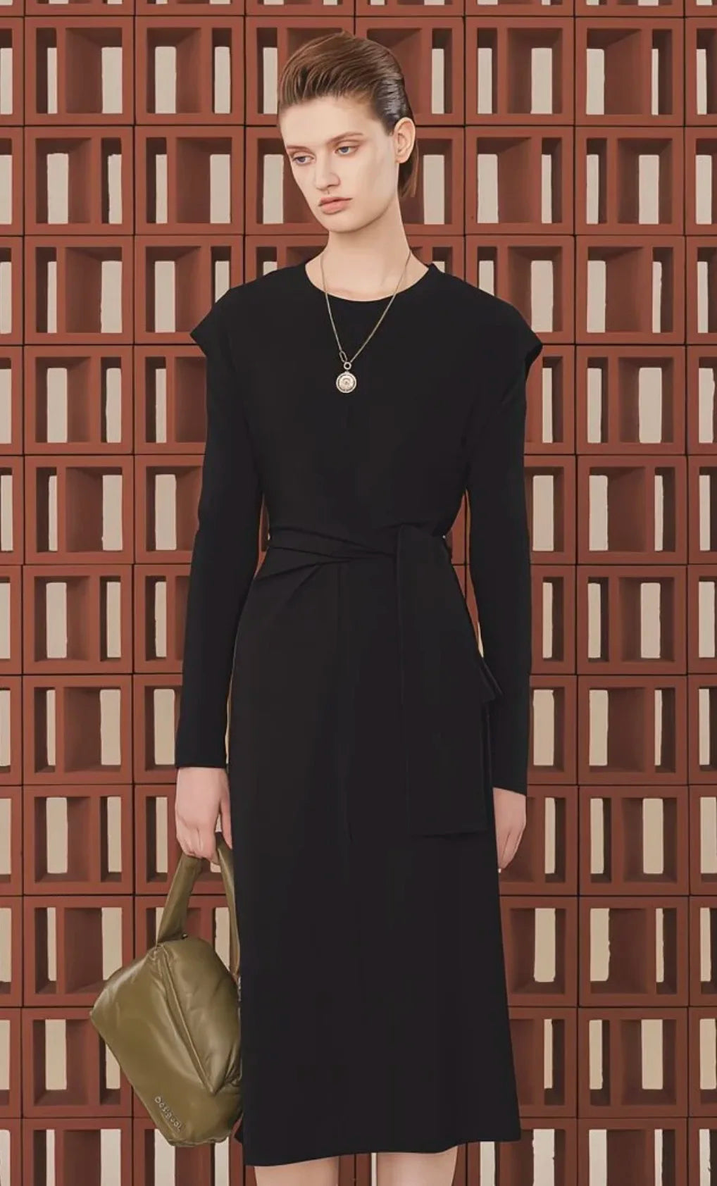 Round neck long dresses