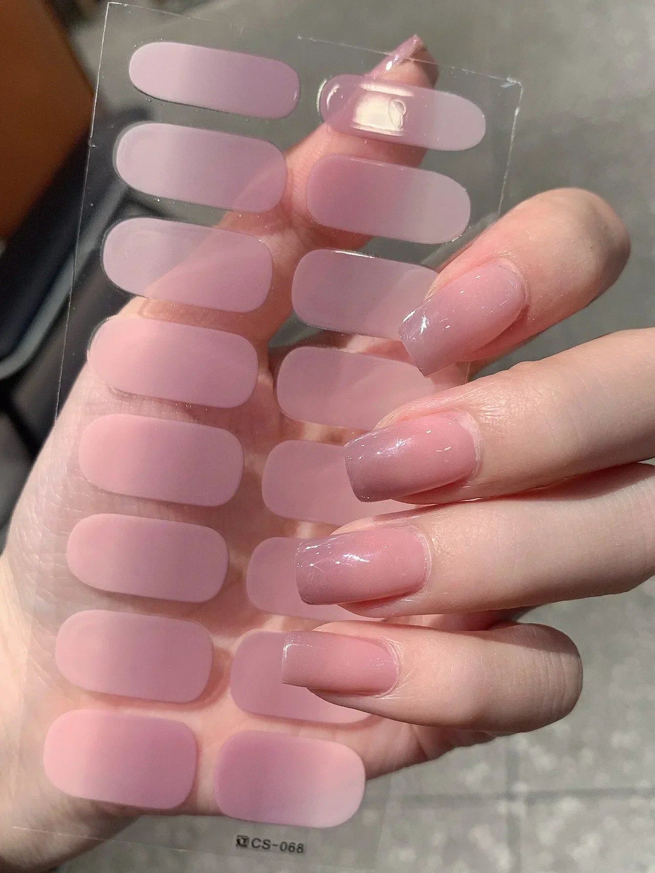 Semi-cured Gel Nail polish