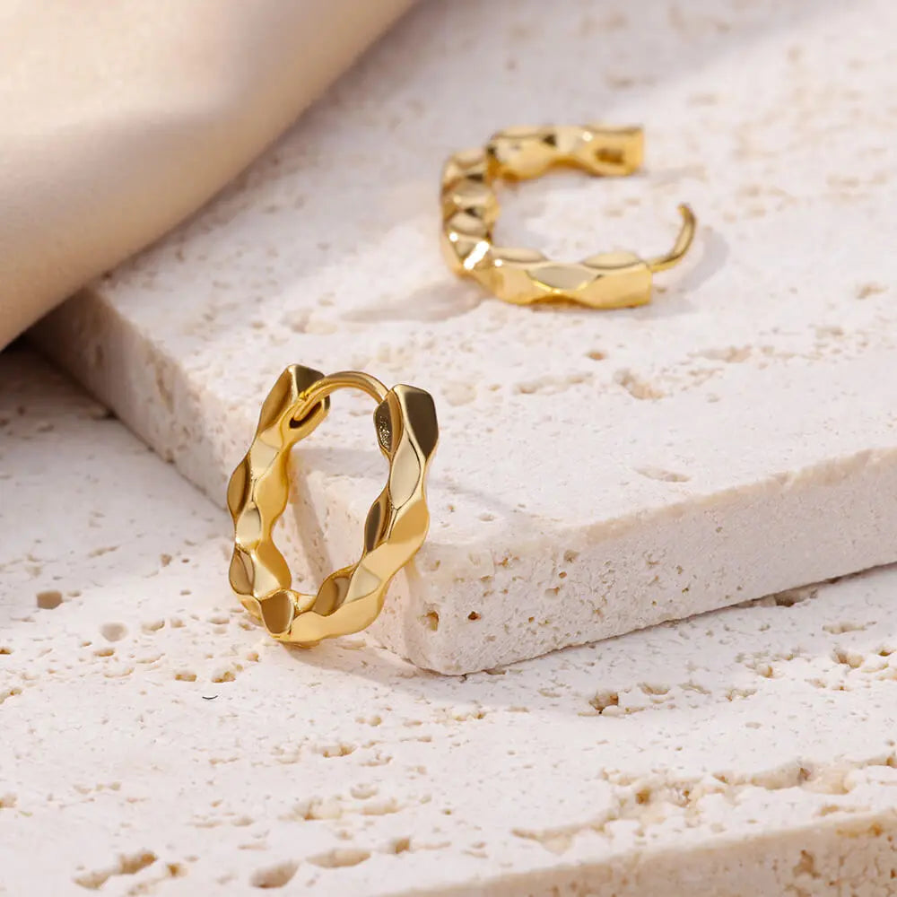 Elegant Round Ear rings for Girls