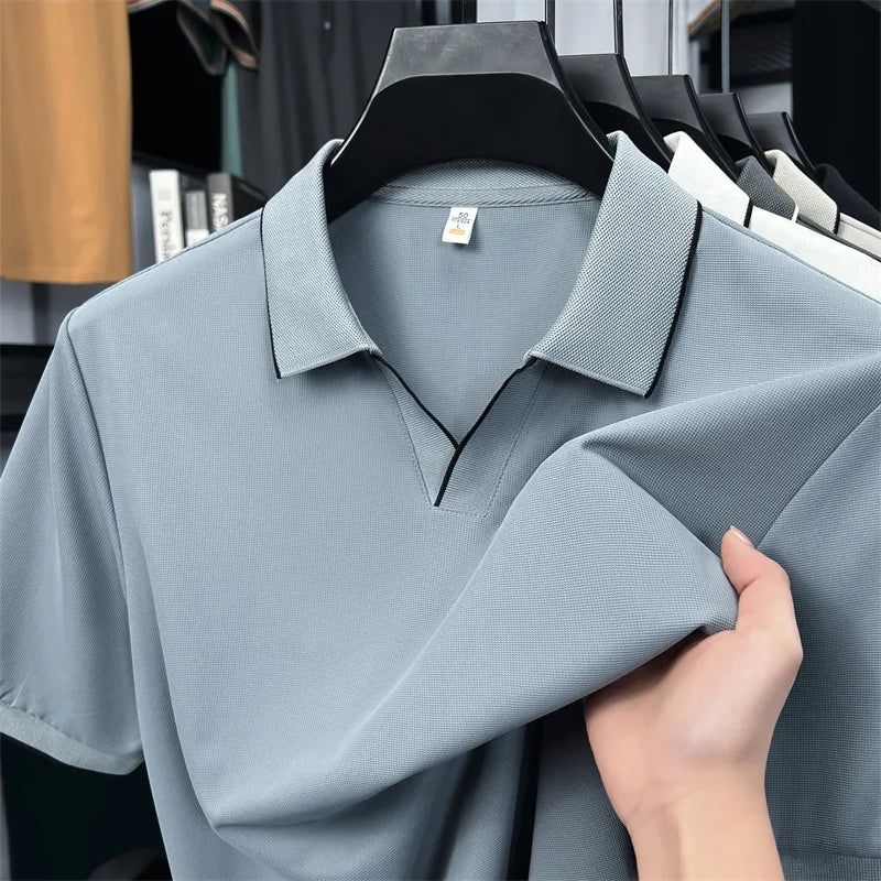 Light luxury T-shirt for men's wear