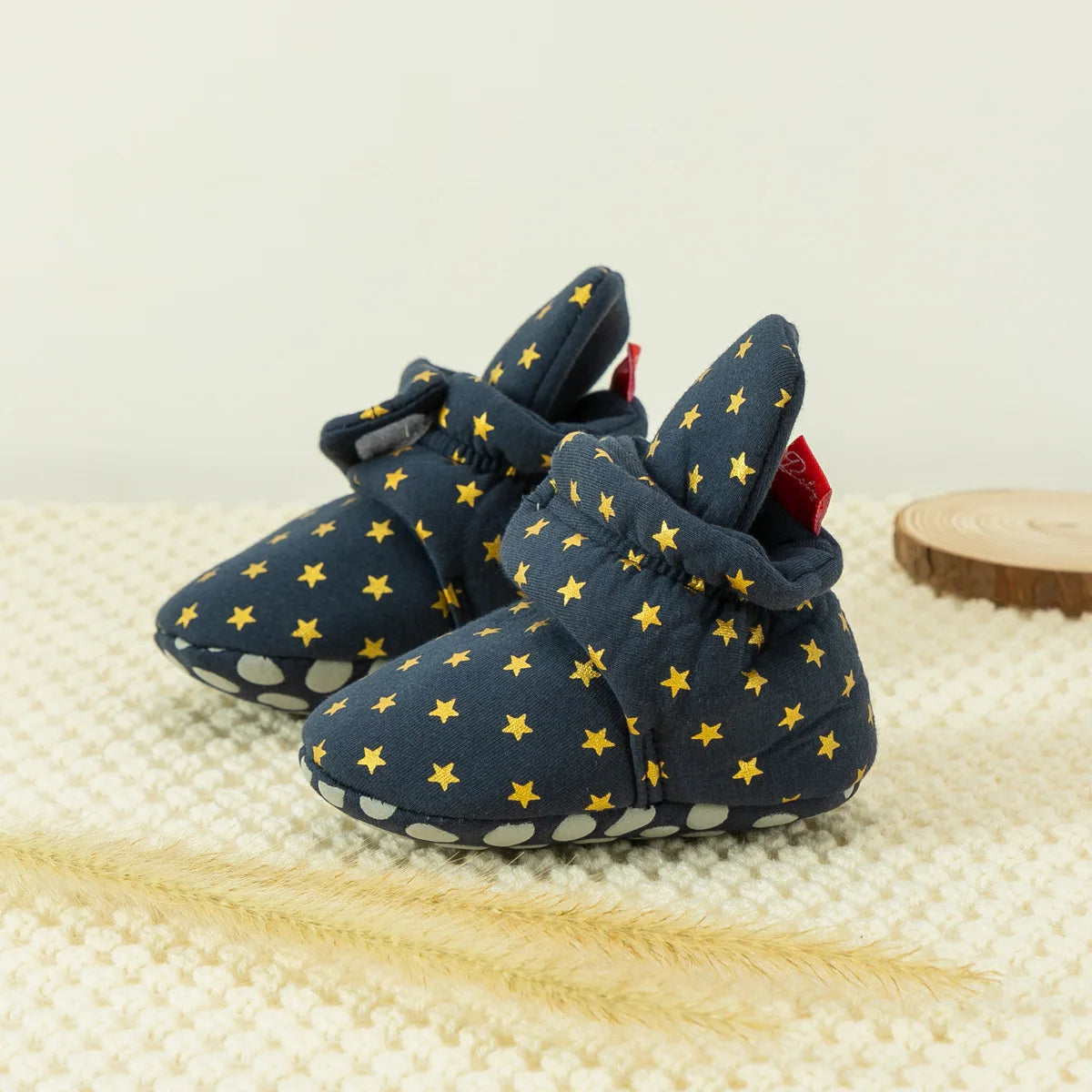 Winter Warm Baby Boys Girls Booties Newborn Stars Fluff Toddler First Walkers Cotton Comfort Soft Anti-slip Infant Shoes Socks