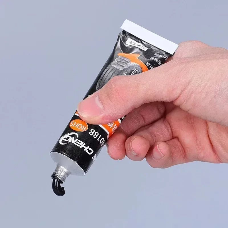 Tyre Repair Liquid  Black Strong Rubber Glues