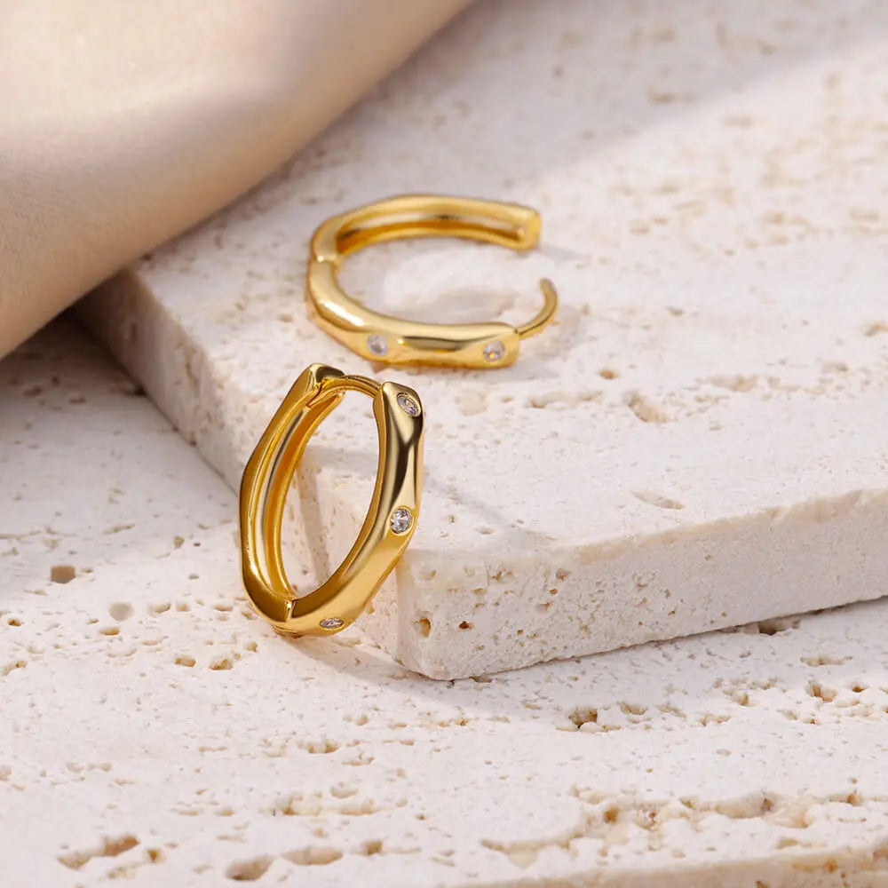 Elegant Round Ear rings for Girls