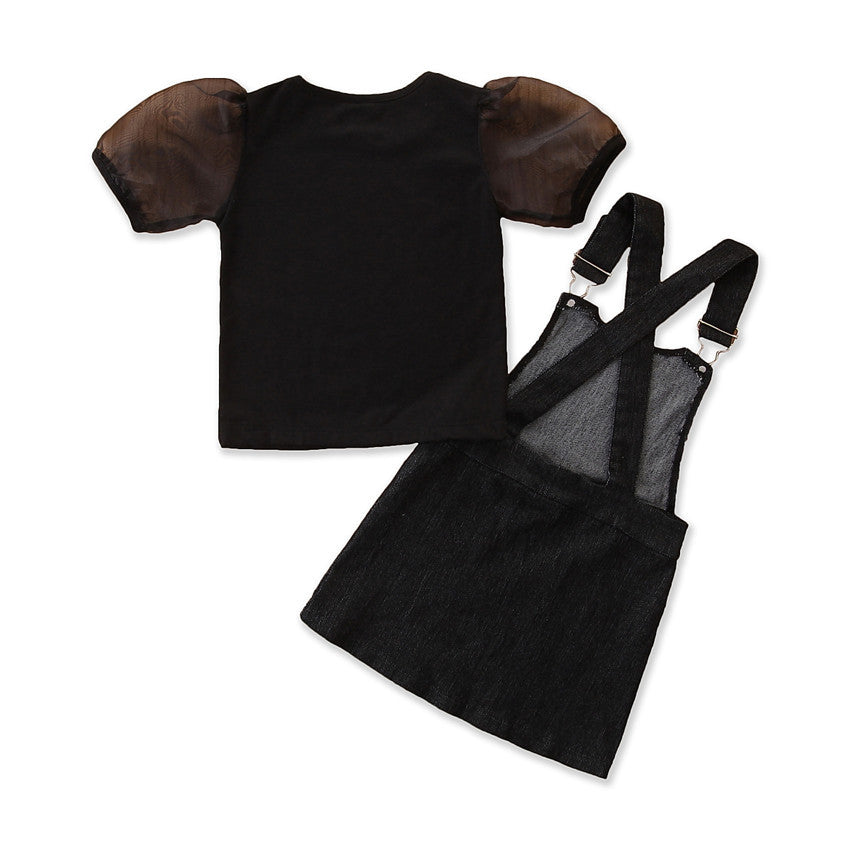 Mädchen Kurzarm-Anzug Puffärmel Schwarzes T-Shirt Jeans Latzrock Modisch
