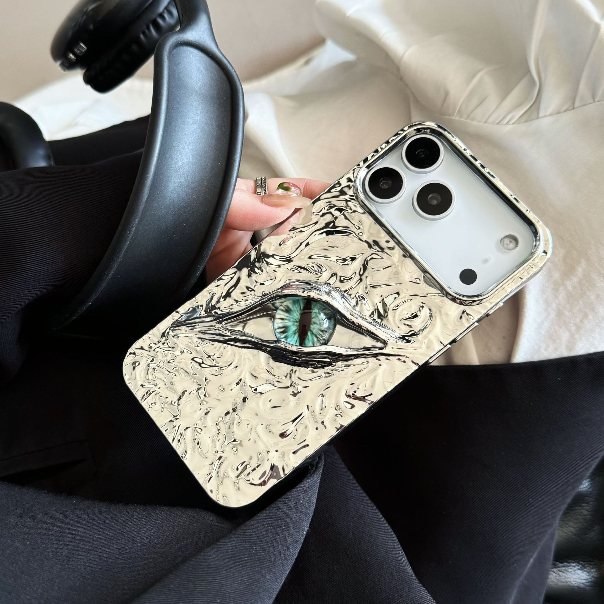iPhones 17 covers | iPhone covers -High-grade Electroplated Tin Paper Pattern Stereo Eyes Phone Case