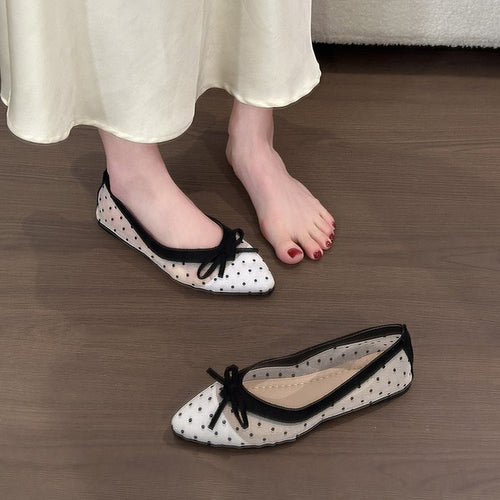 Frühling Herbst 2026 Neu eingetroffen, Damen hohle Polka-Dot-Slipper, Feen-Stil Slip-on Outdoor-Freizeitschuhe